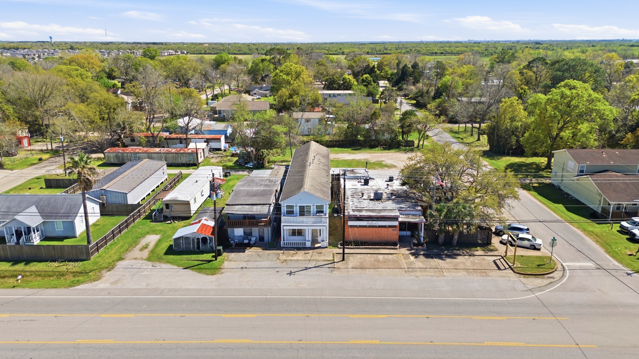313 Grand Avenue Bacliff, TX 77518 - Photo 48 of 50 a view of city
