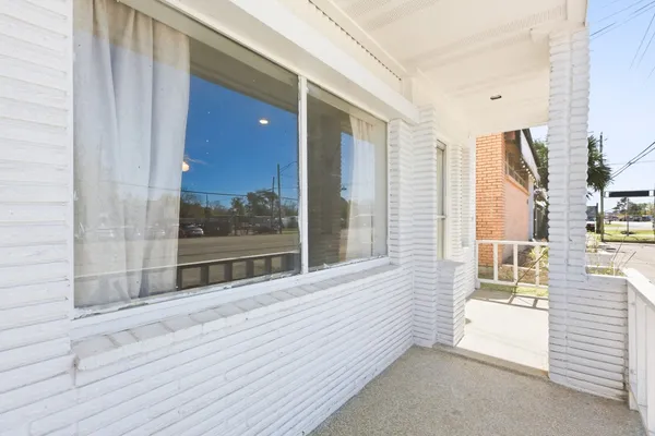 $435,000 | 313 Grand Avenue, Bacliff, TX 77518