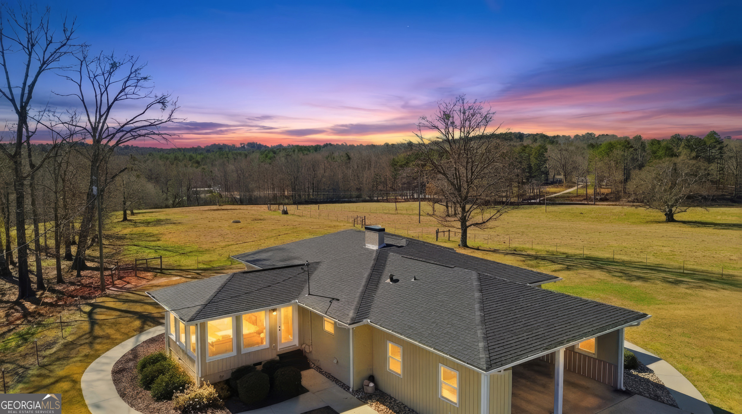 281 Line Road Toccoa, GA 30577 - Photo 2 of 93