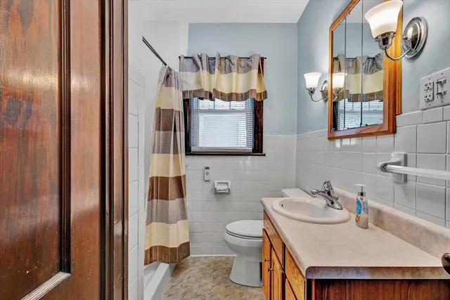 $399,900 | 77 Mountain Pass Road, Blue Ridge, VA 24064