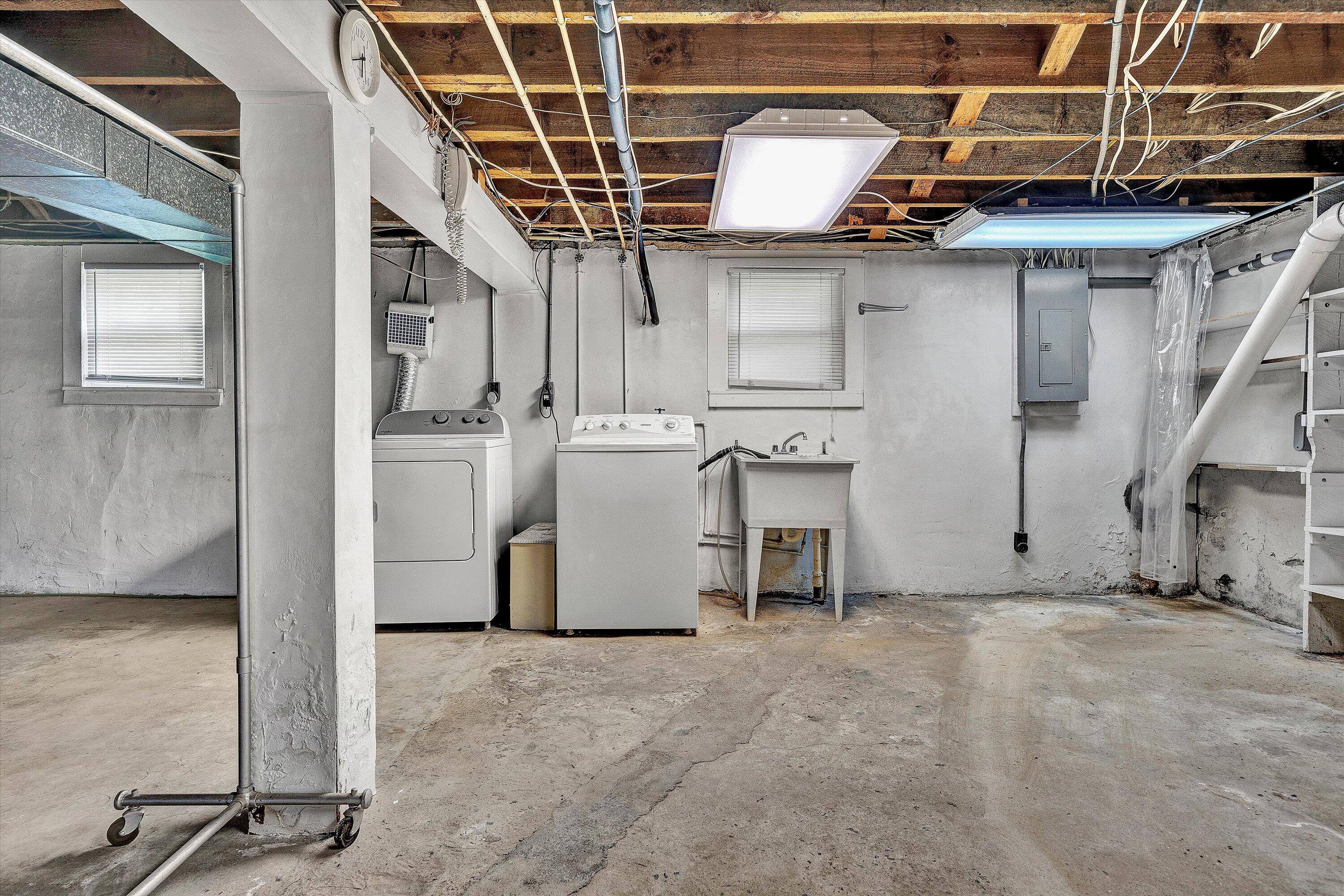 77 Mountain Pass Road Blue Ridge, VA 24064 - Photo 22 of 42 a view of a storage & utility room
