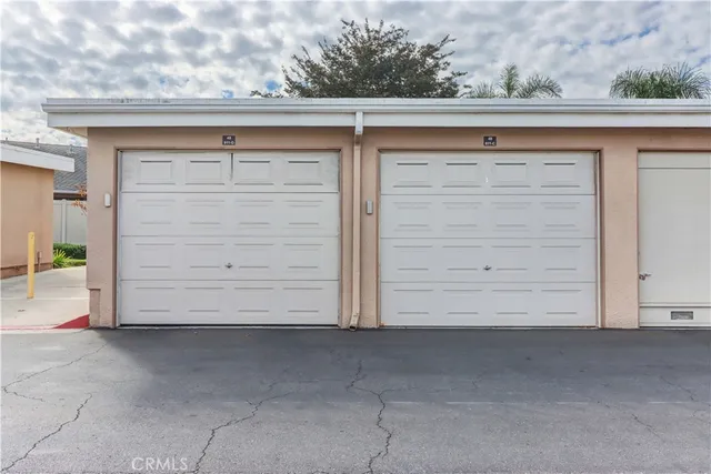 $799,999 | 8566 Sierra Circle, Unit 911C, Huntington Beach, CA 92646