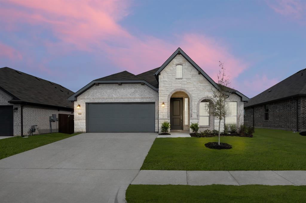810 Misty Lane Cleburne, TX 76033 - Photo 1 of 30 810 Misty- Front-2