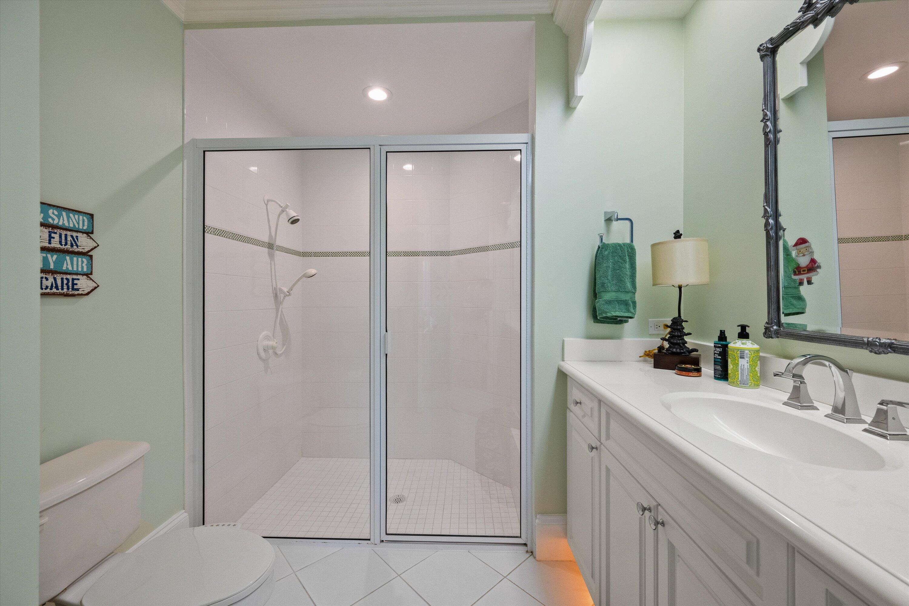 258 Locha Drive Jupiter, FL 33458 - Photo 45 of 76 45-DSC_7489