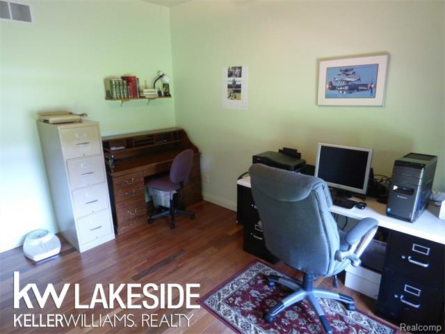 4685 Orion Road Rochester, MI 48306 - Photo 27 of 56