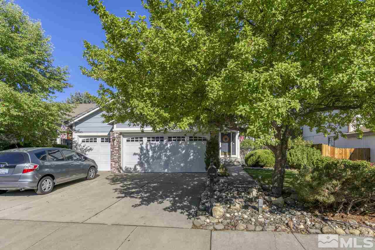 975 Leah Circle Reno, NV 89511 - Photo 1 of 40 Photo 1