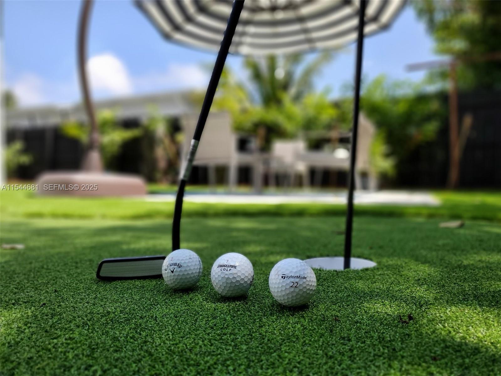 740 Southwest 9th Street, Unit 1 Miami, FL 33130 - Photo 27 of 34 a view of a park