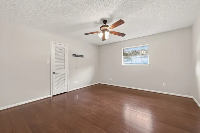 $524,900 | 707 Montclair Boulevard, Sugar Land, TX 77478