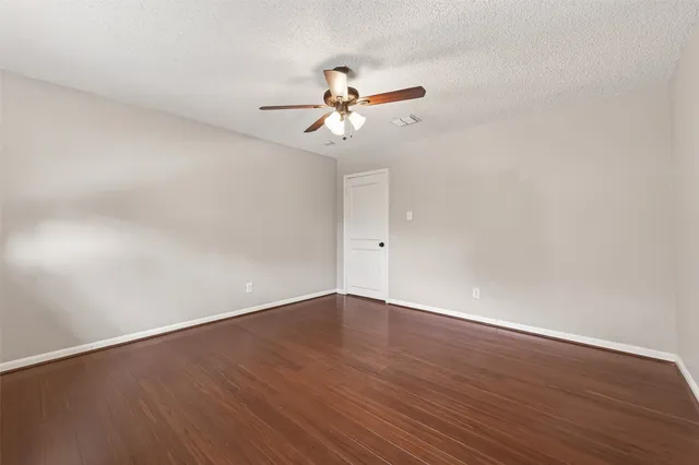 $524,900 | 707 Montclair Boulevard, Sugar Land, TX 77478