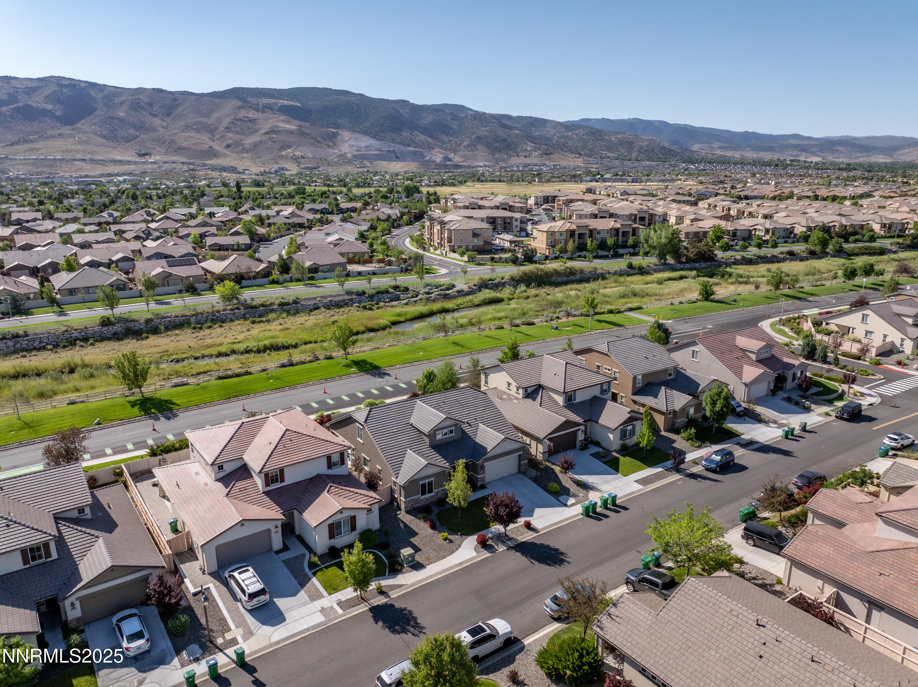 10260 Rollins Drive Reno, NV 89521 - Photo 42 of 44 an aerial view of multiple house