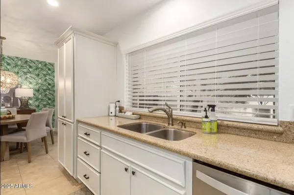 $4,000 | 15849 North 49th Place, Scottsdale, AZ 85254