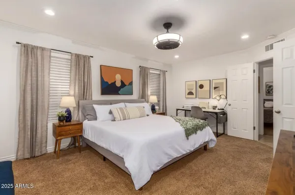 $4,000 | 15849 North 49th Place, Scottsdale, AZ 85254