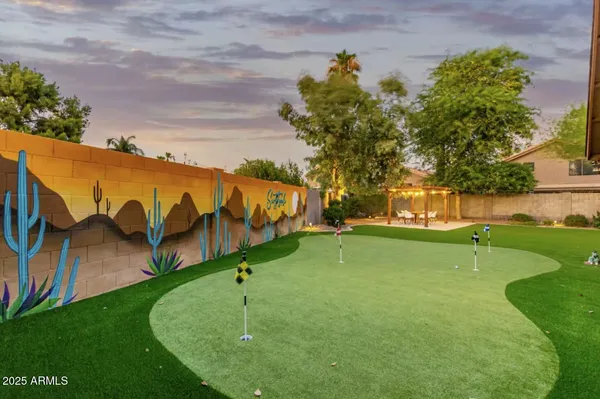$4,000 | 15849 North 49th Place, Scottsdale, AZ 85254