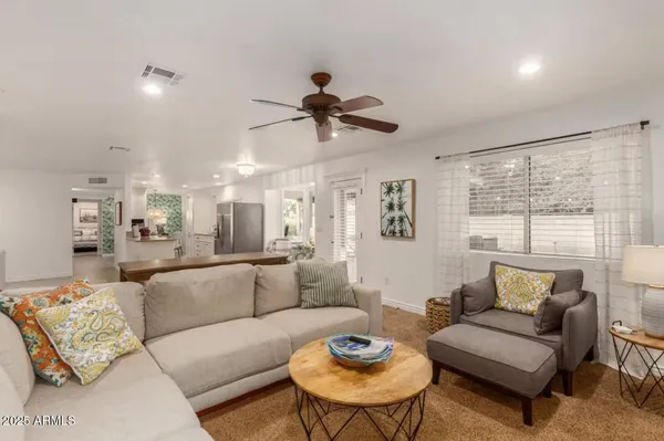 $4,000 | 15849 North 49th Place, Scottsdale, AZ 85254