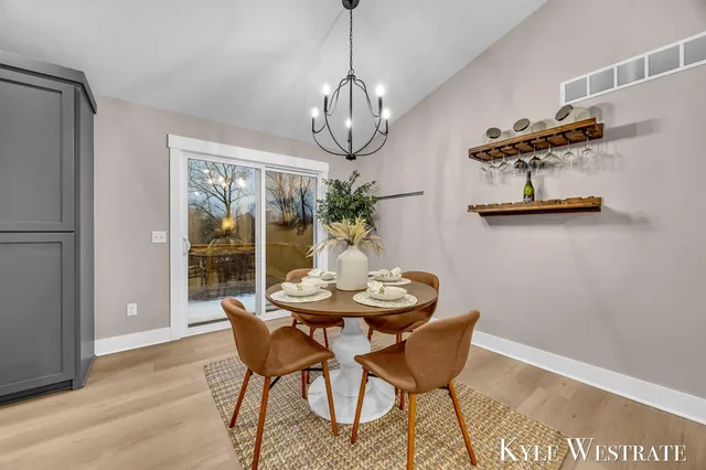 $649,900 | 10886 Douglas Drive, Allendale, MI 49401