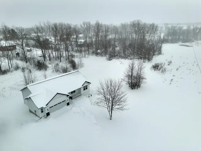 $649,900 | 10886 Douglas Drive, Allendale, MI 49401