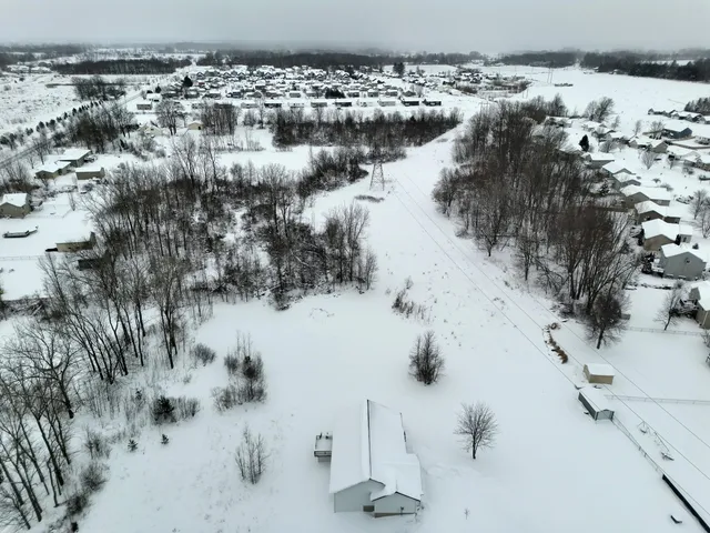 $649,900 | 10886 Douglas Drive, Allendale, MI 49401