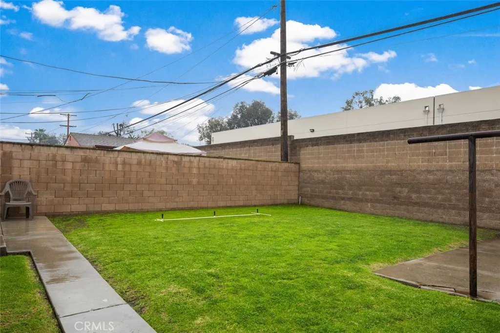 2411 Termino Avenue Long Beach, CA 90815 - Photo 6 of 7