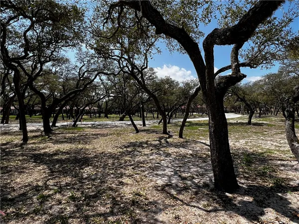 $69,900 | 2302 Royal Oaks, Fulton, TX 78358