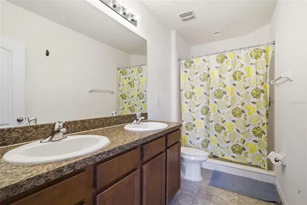 $2,150 | 10425 Red Carpet Court, Riverview, FL 33578