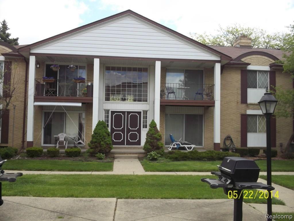 29313 Hayes Road, Unit 37 Warren, MI 48088 - Photo 1 of 14 Hayes12.jpg