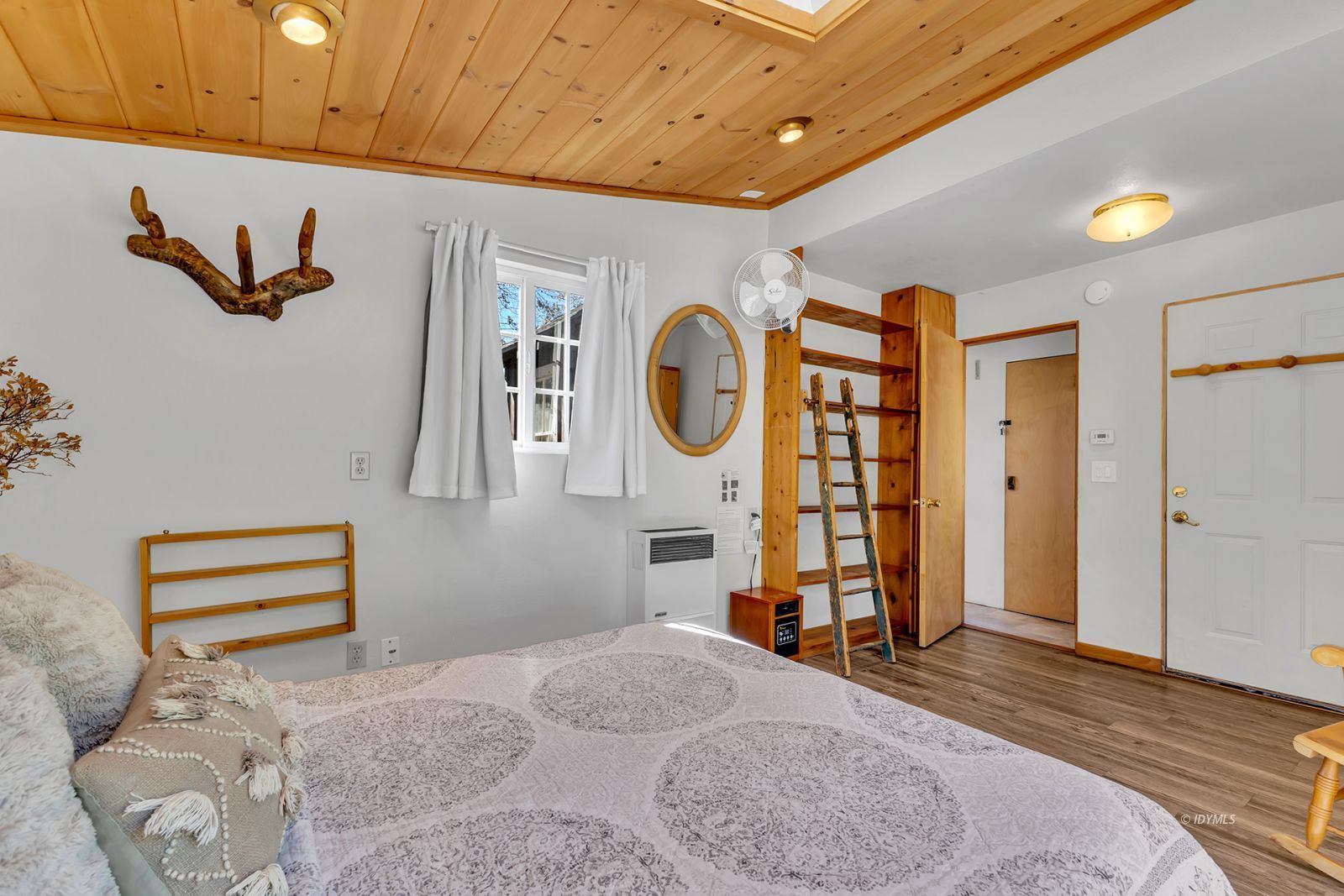 25740 Fir Street Idyllwild, CA 92549 - Photo 19 of 45 Untitled