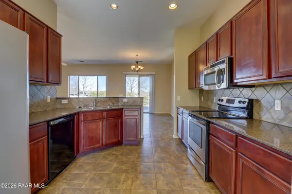 $2,525 | 6496 East Brombil Street, Prescott Valley, AZ 86314