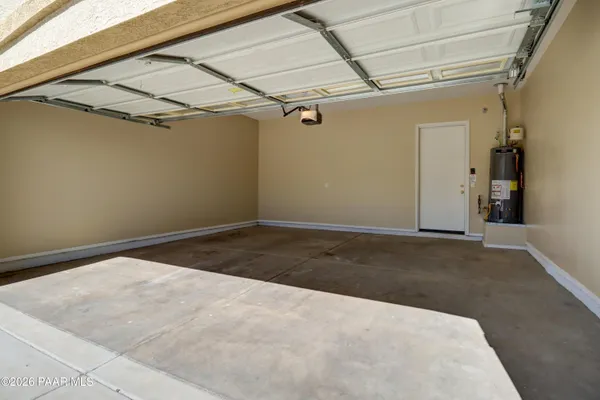 $2,525 | 6496 East Brombil Street, Prescott Valley, AZ 86314