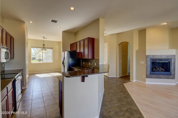 $2,525 | 6496 East Brombil Street, Prescott Valley, AZ 86314