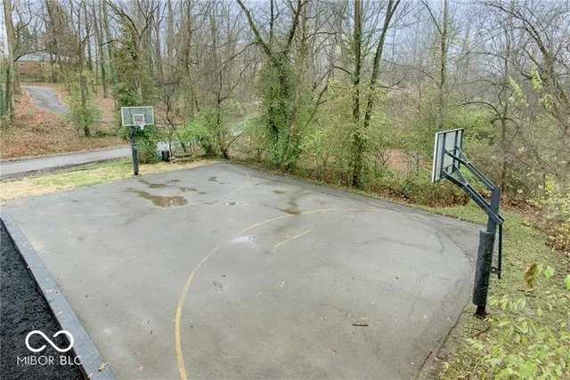 $3,900 | 4539 Berkshire Road, Indianapolis, IN 46226