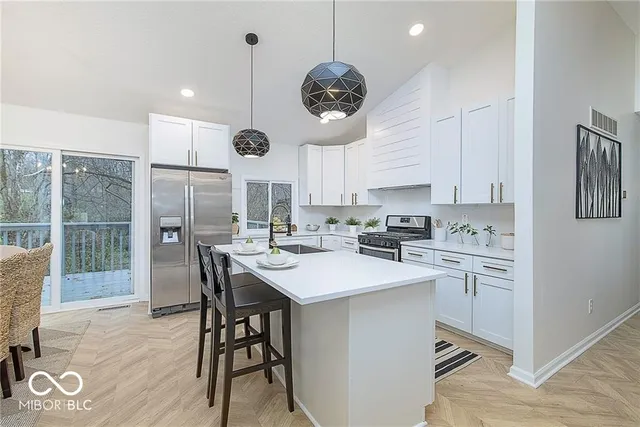 $3,900 | 4539 Berkshire Road, Indianapolis, IN 46226