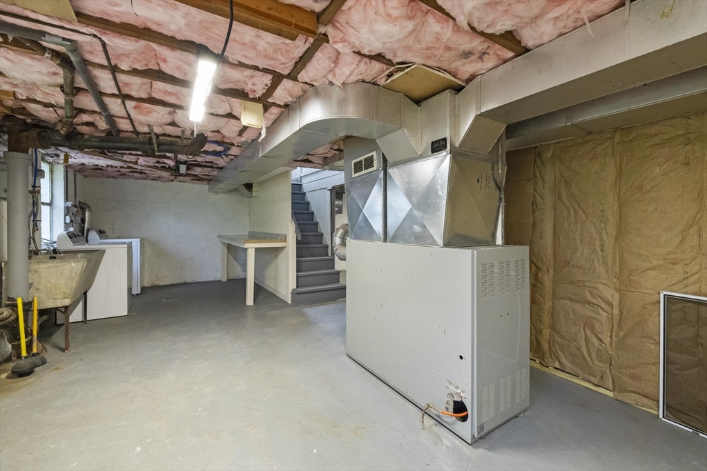 1652 Parker Street Springfield, MA 01128 - Photo 21 of 22 a view of a storage room