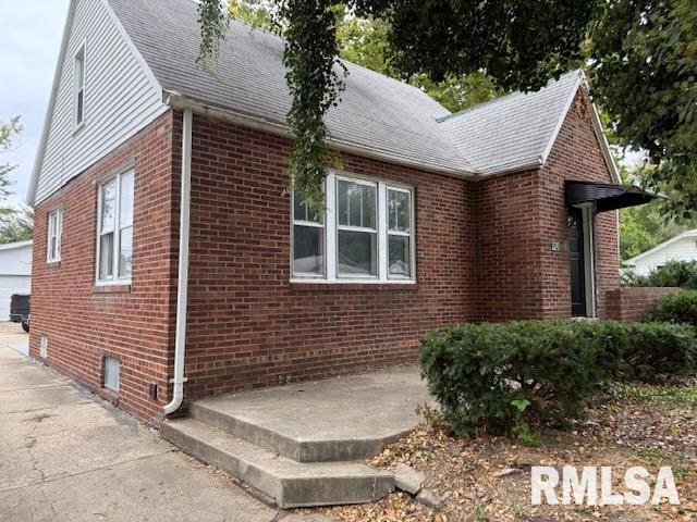 2241 South 12th Street Springfield, IL 62703 - Photo 16 of 21