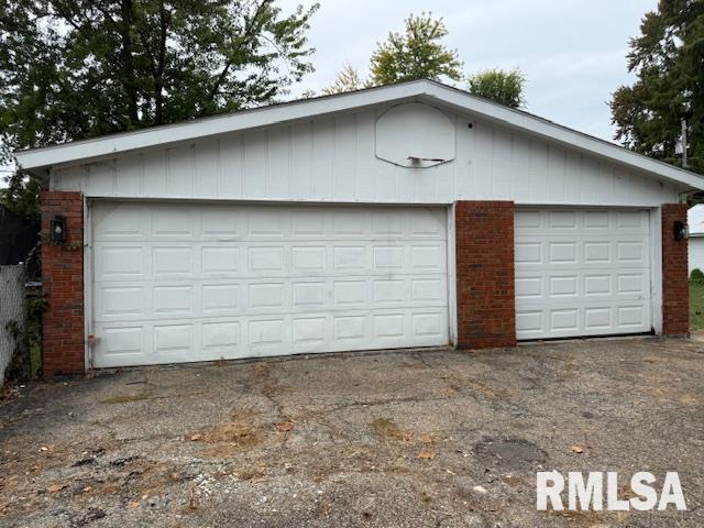 2241 South 12th Street Springfield, IL 62703 - Photo 19 of 21