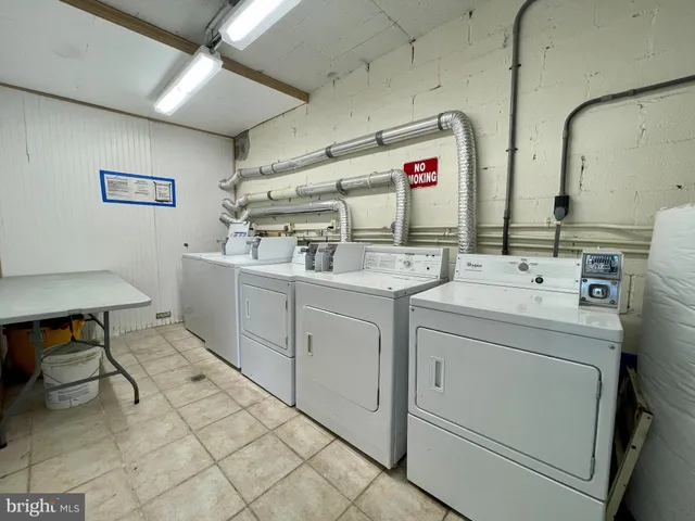 a view of a walk in closet