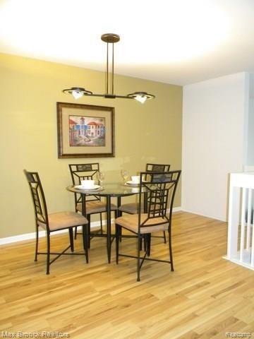 1457 Chesapeake Road Royal Oak, MI 48067 - Photo 5 of 23