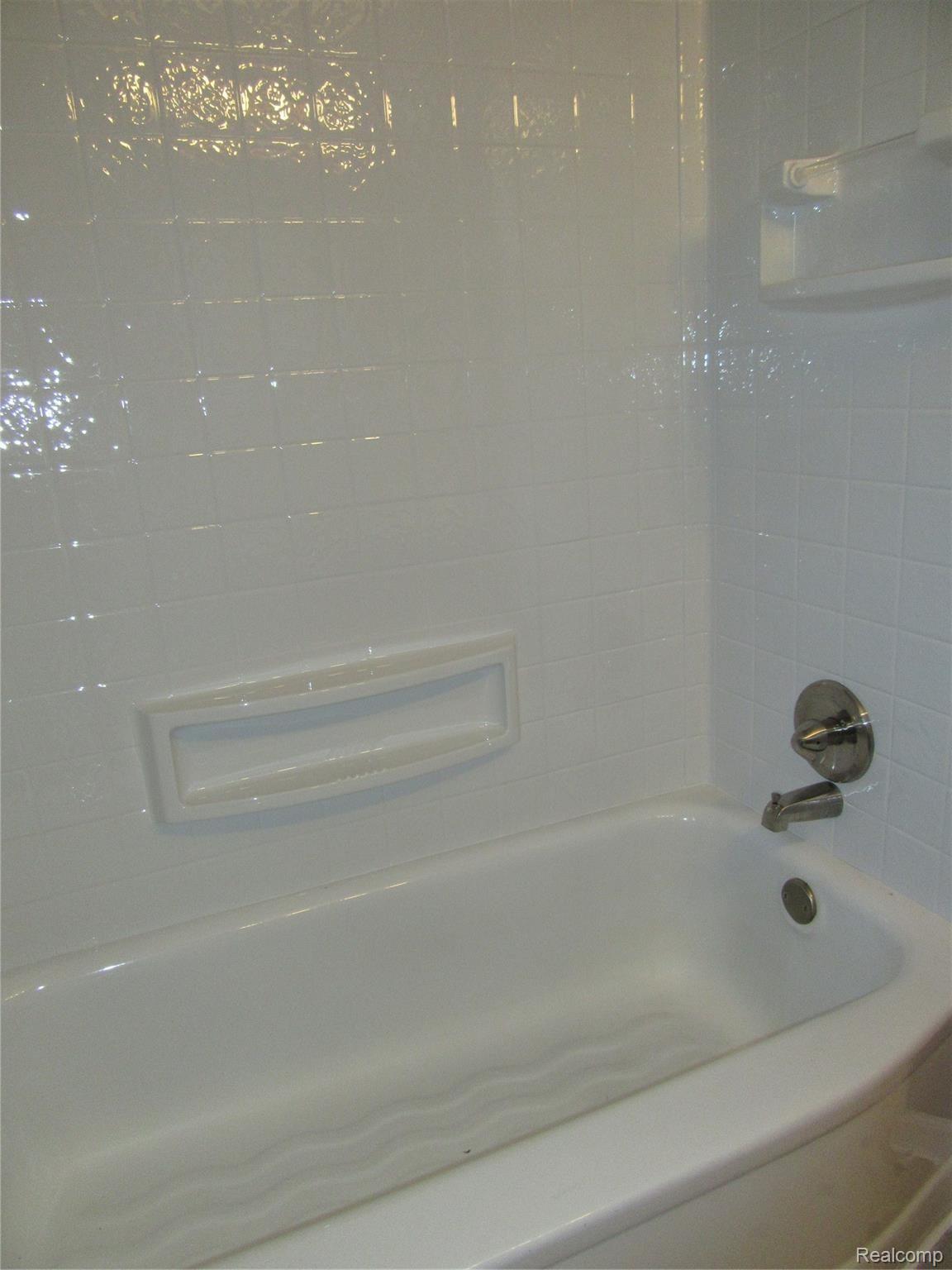 17634 Reno Street Riverview, MI 48193 - Photo 19 of 36 IMG_3174.JPG