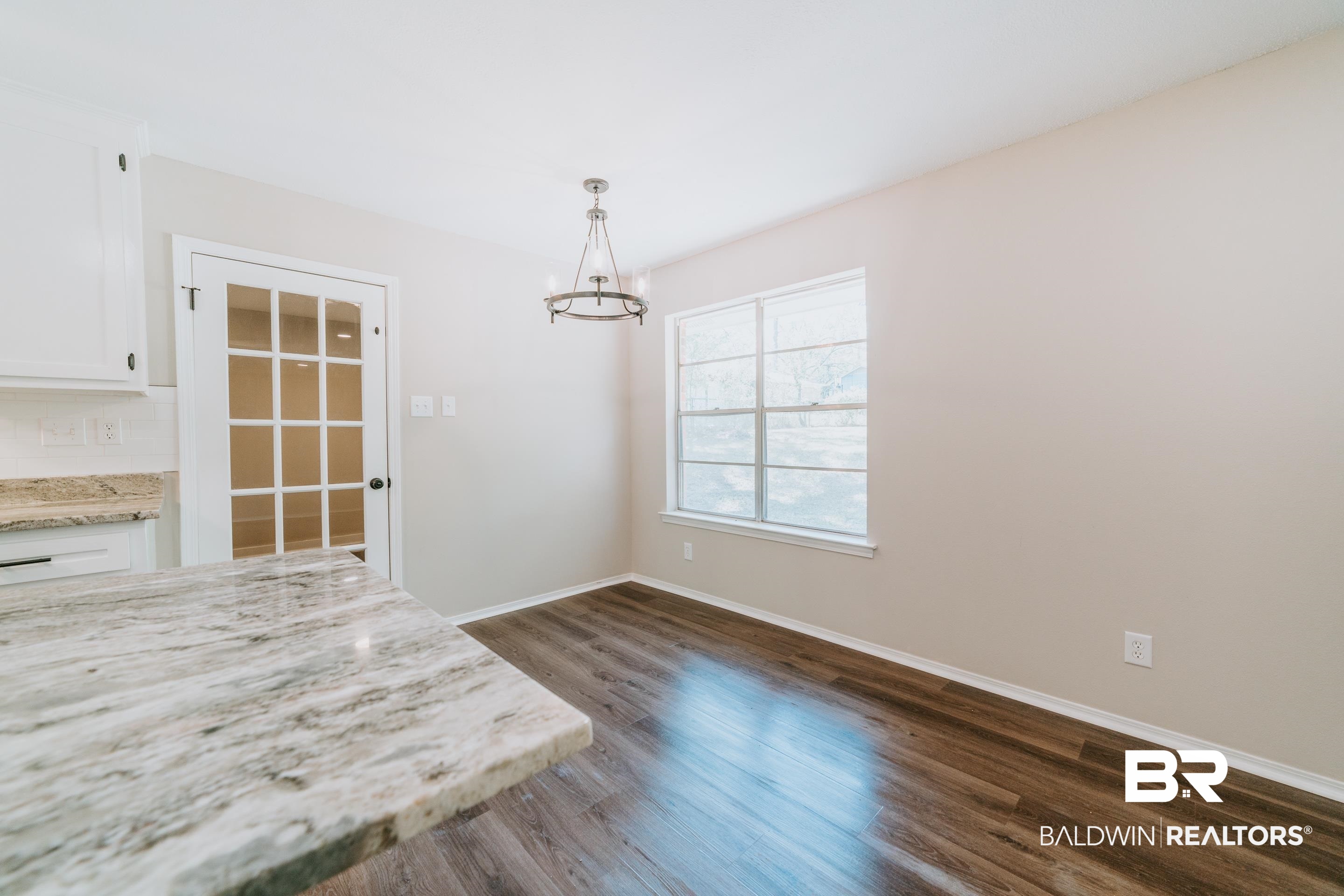 2322 Greenleaf Court Mobile, AL 36693 - Photo 8 of 29