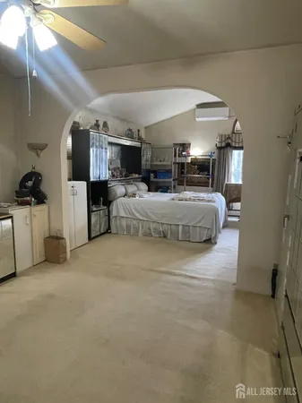 $3,500 | 92 Holly Road, Iselin, NJ 08830