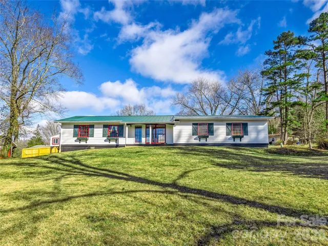 $424,990 | 34 Southwicke Drive, Arden, NC 28704