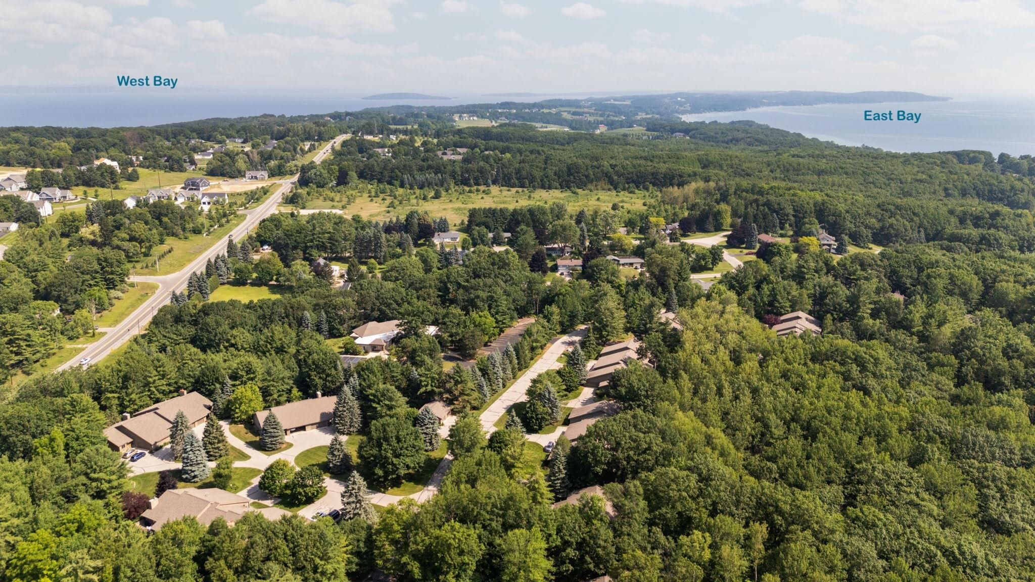 6530 Mission Ridge Traverse City, MI 49686 - Photo 33 of 46 1936450-49e62793-18e5-40f9-8e12-18056b201ba7.JPG