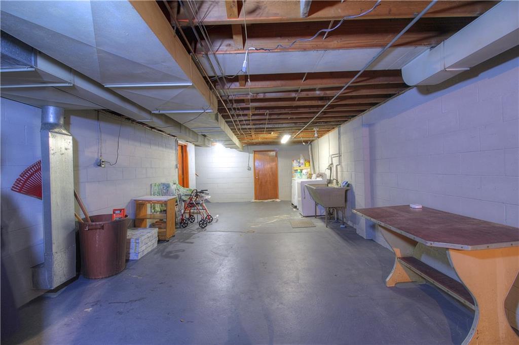 140 Chapel Road Aliquippa, PA 15001 - Photo 17 of 24 Gallery Image 17
