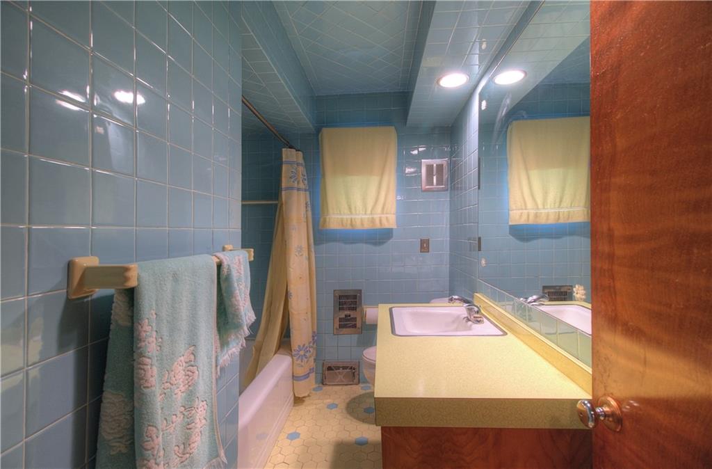 140 Chapel Road Aliquippa, PA 15001 - Photo 10 of 24 Gallery Image 10