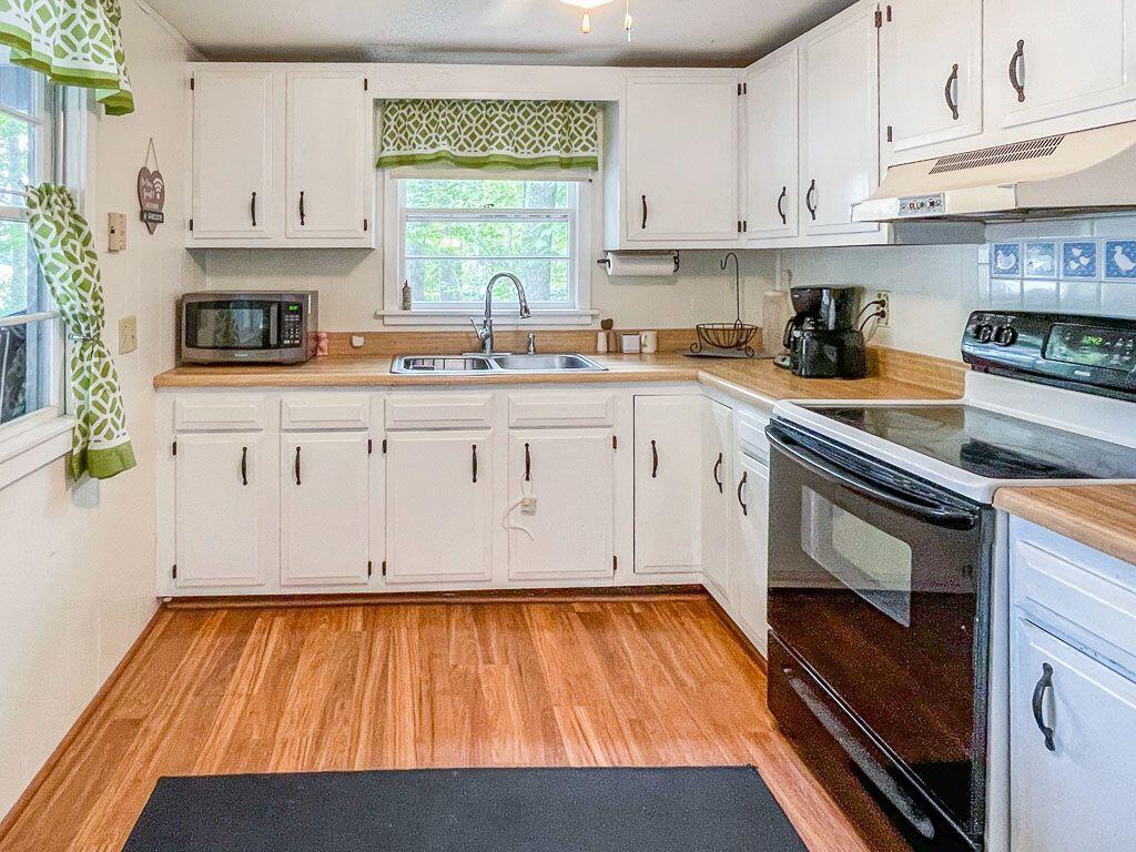 3-7ems Sunset Road Standish, ME 04084 - Photo 14 of 46 kitchen3