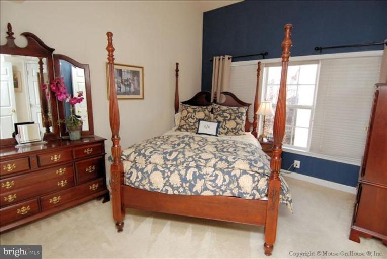 650 9th Street Southwest Washington, DC 20024 - Photo 21 of 30 Master Bedroom