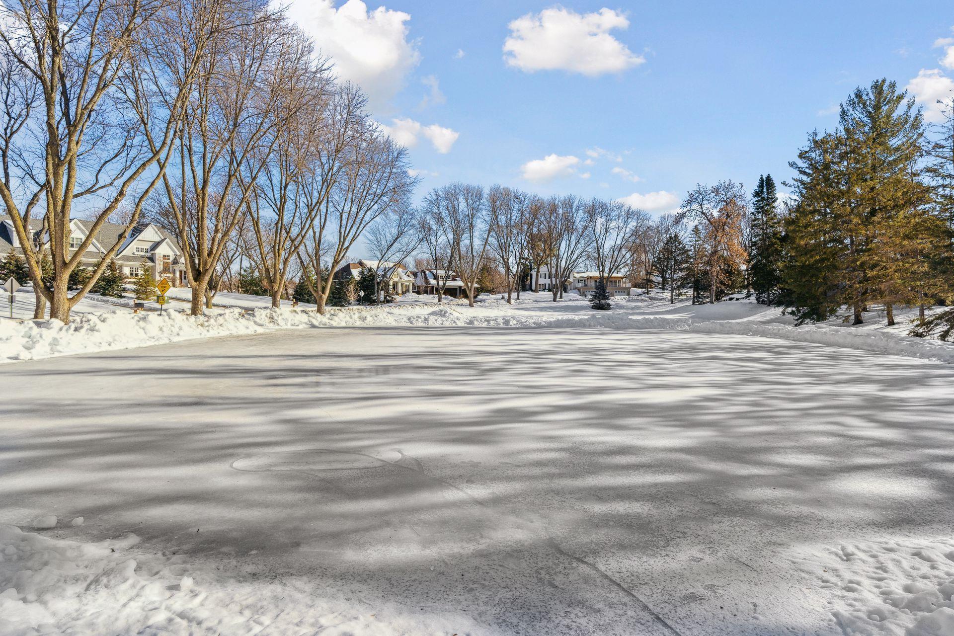 174 Ridgeview Drive Wayzata, MN 55391 - Photo 31 of 34