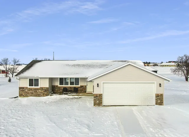 $425,000 | 128 Sunflower Street, Westby, WI 54667