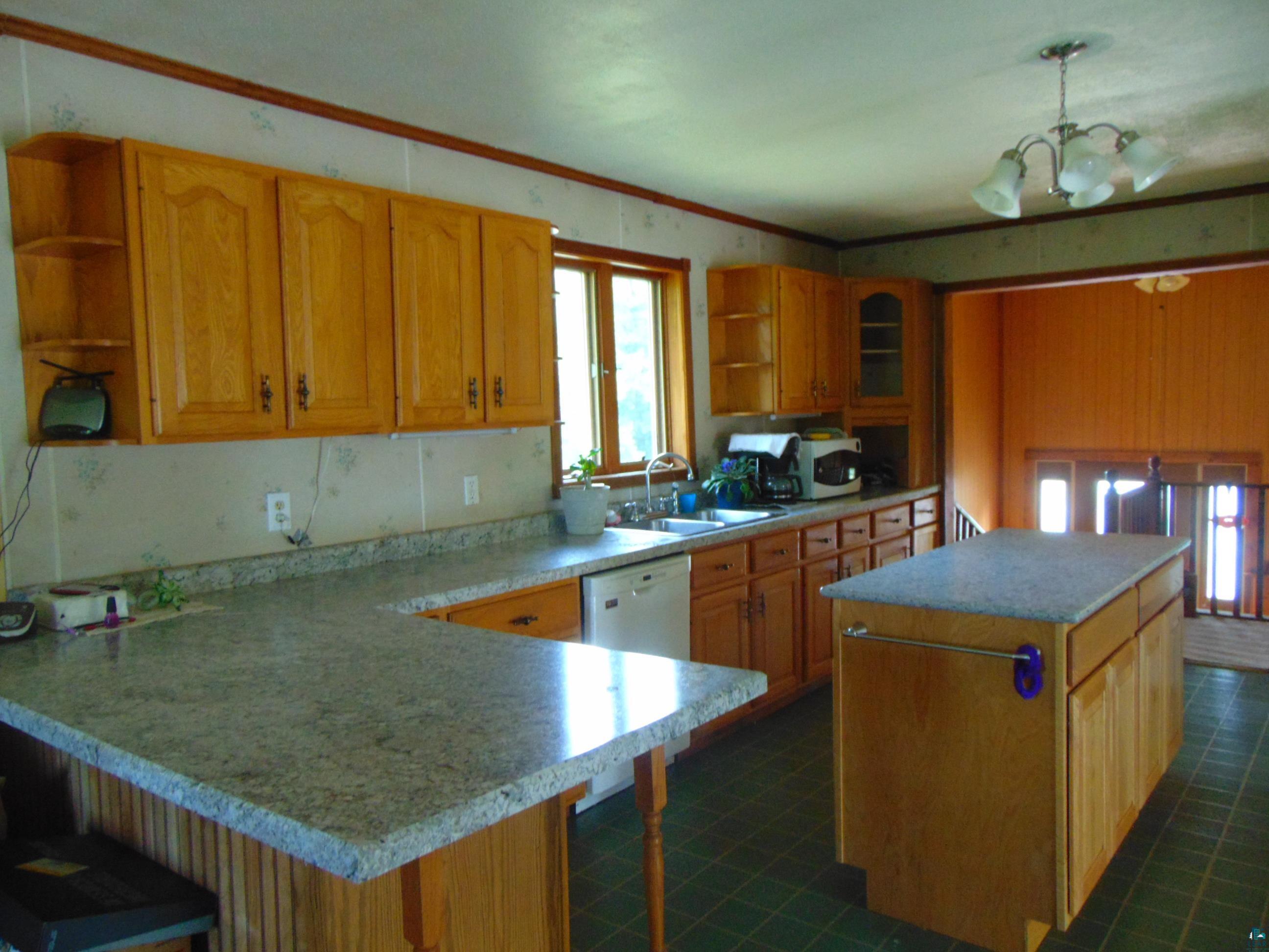 2148 Spring Lake Road Barnum, MN 55707 - Photo 9 of 34 Gallery Image 9