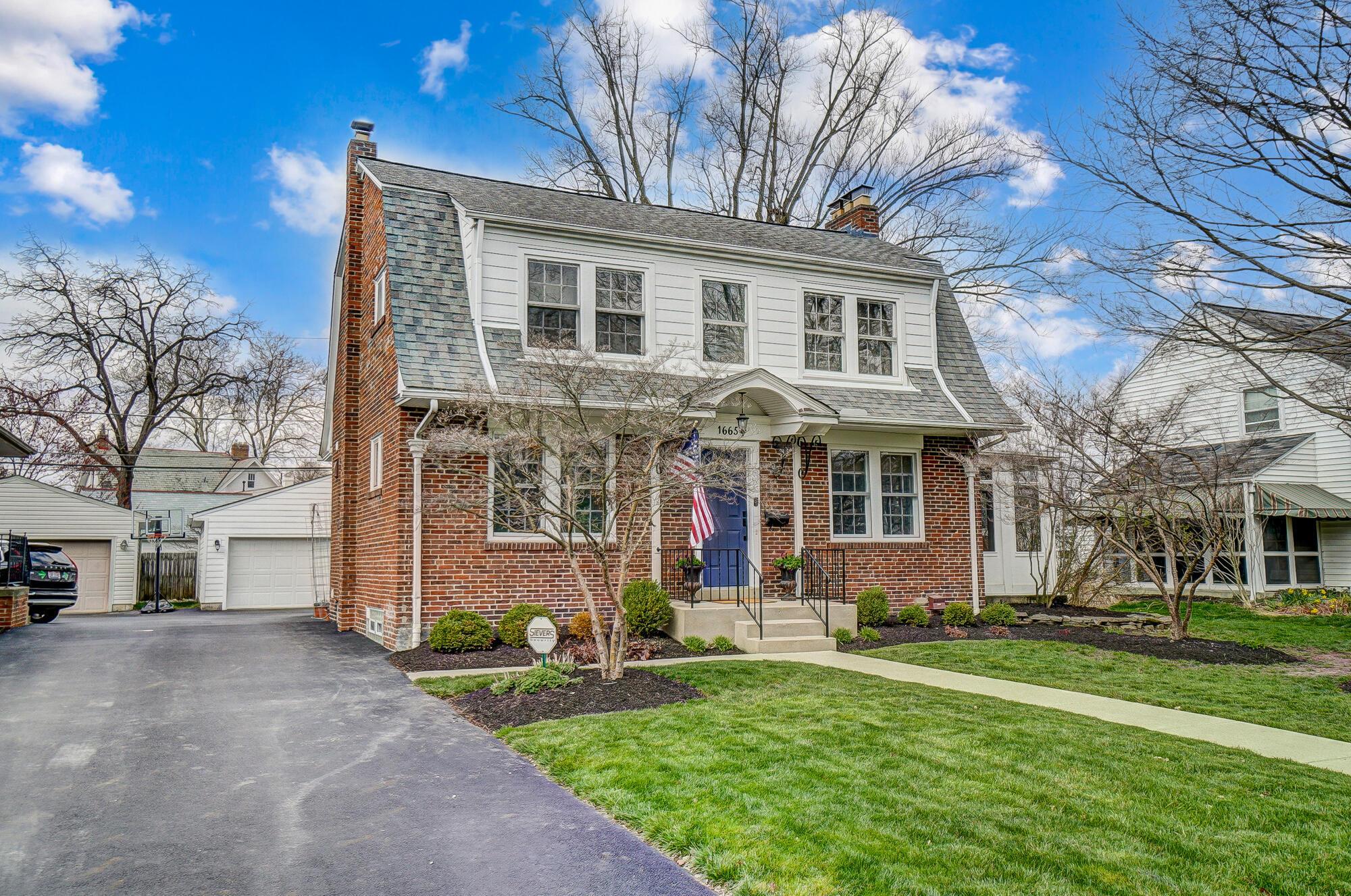 1665 Andover Road Columbus, OH 43212 - Photo 2 of 80 003