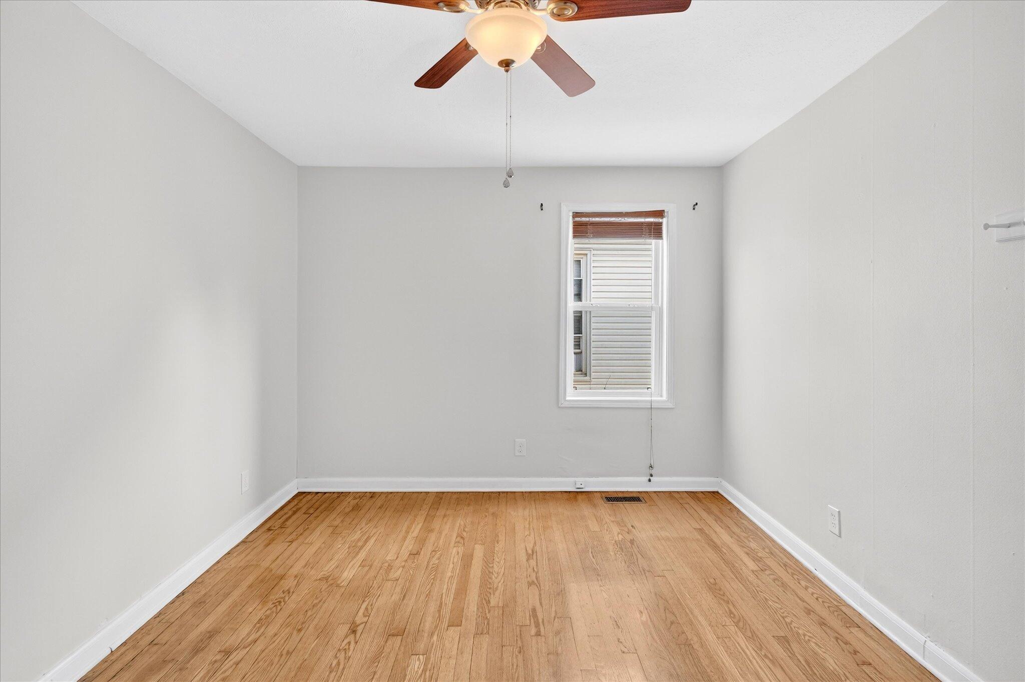 1345 East Walnut Street Springfield, MO 65802 - Photo 27 of 43 38-37